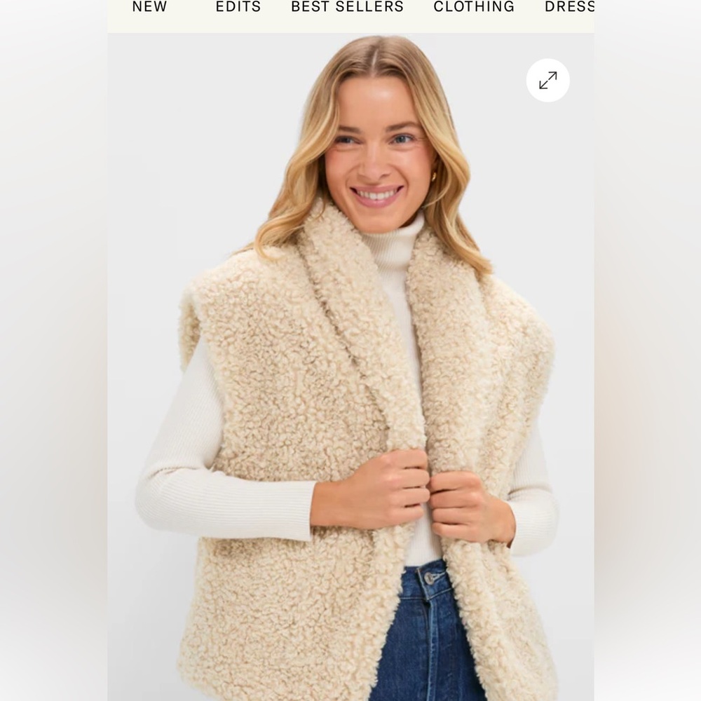 Tuckernuck Oversized Aspen Sherpa Vest, cream, size XL
